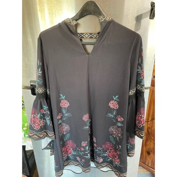 Flying Tomato Floral Embroidered Bell Sleeve Tunic Mini Dress Women's M - Picture 8 of 16